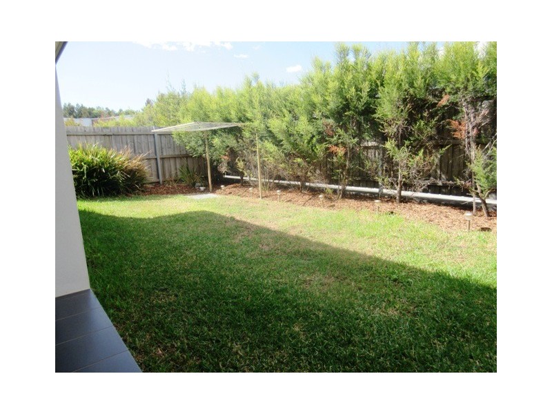 8 Cove Circuit, Little Bay NSW 2036