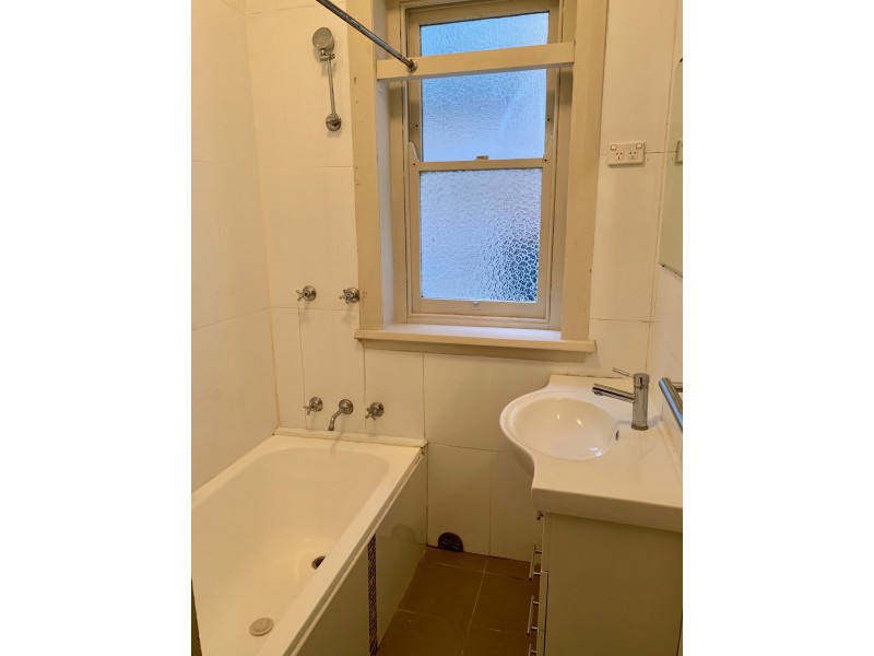 2/154 Coogee Bay Road, Coogee NSW 2034