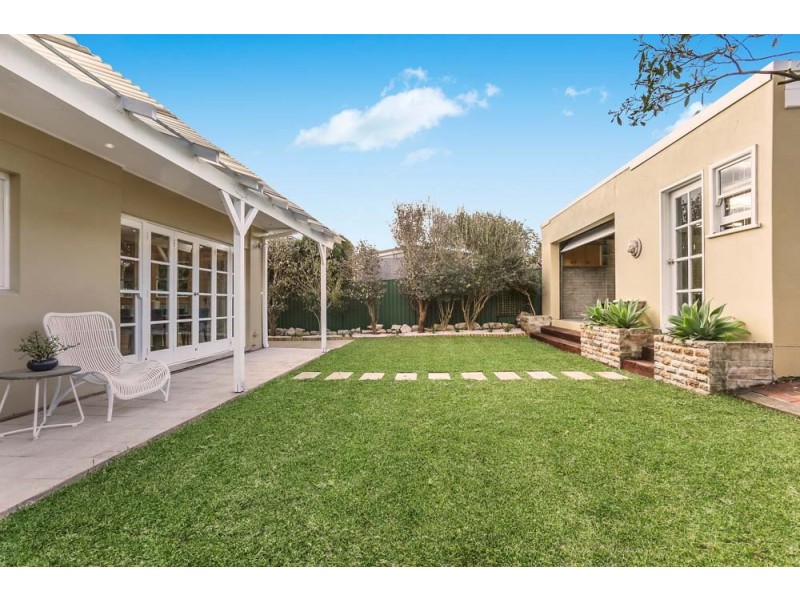 8 Wark Avenue, Pagewood NSW 2035