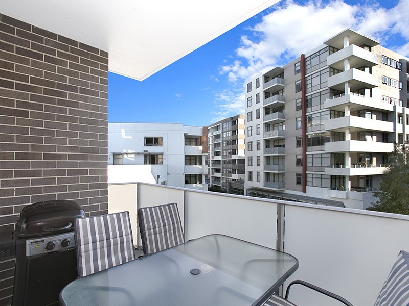 421 717 Anzac Parade, Maroubra NSW 2035