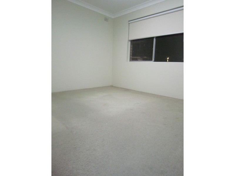 4/16 Glen Street, Marrickville NSW 2204