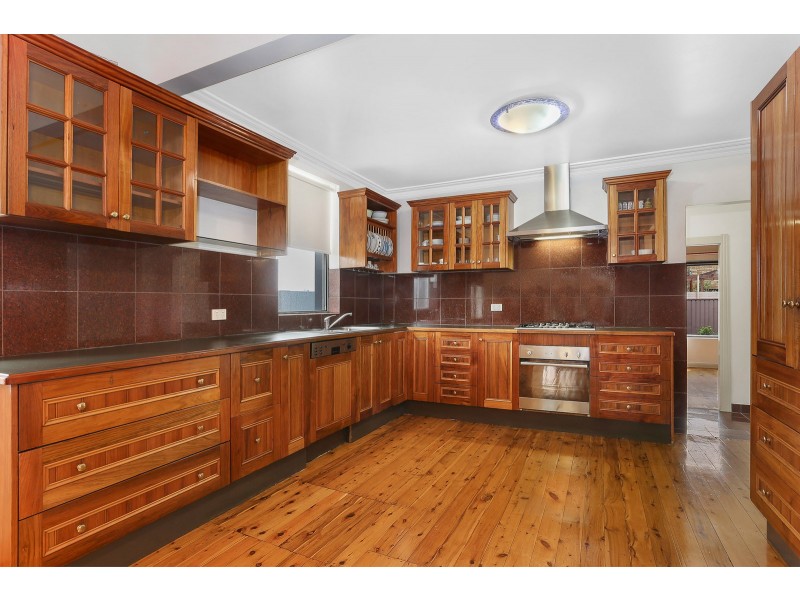 13 Dougherty Street, Rosebery NSW 2018