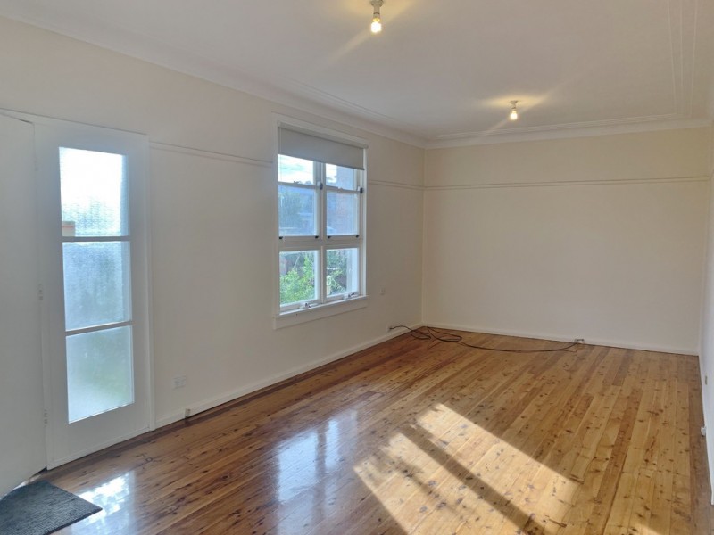 73 Mawson Parade, Chifley NSW 2036