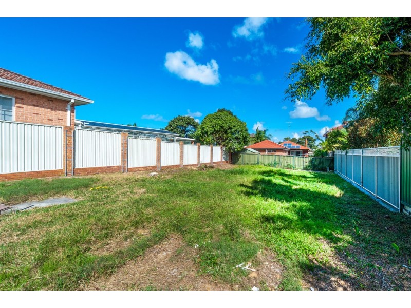 203 Franklin Street, Chifley NSW 2036