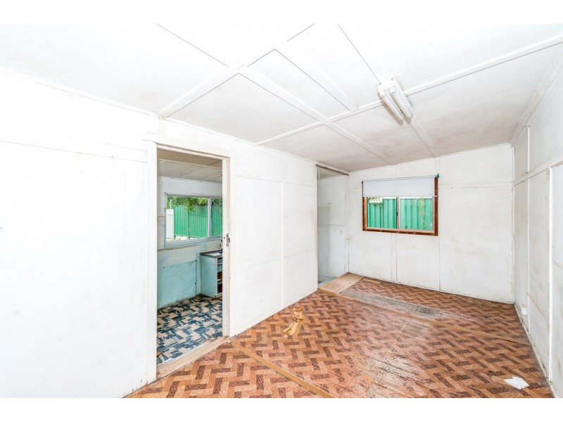 203 Franklin Street, Chifley NSW 2036