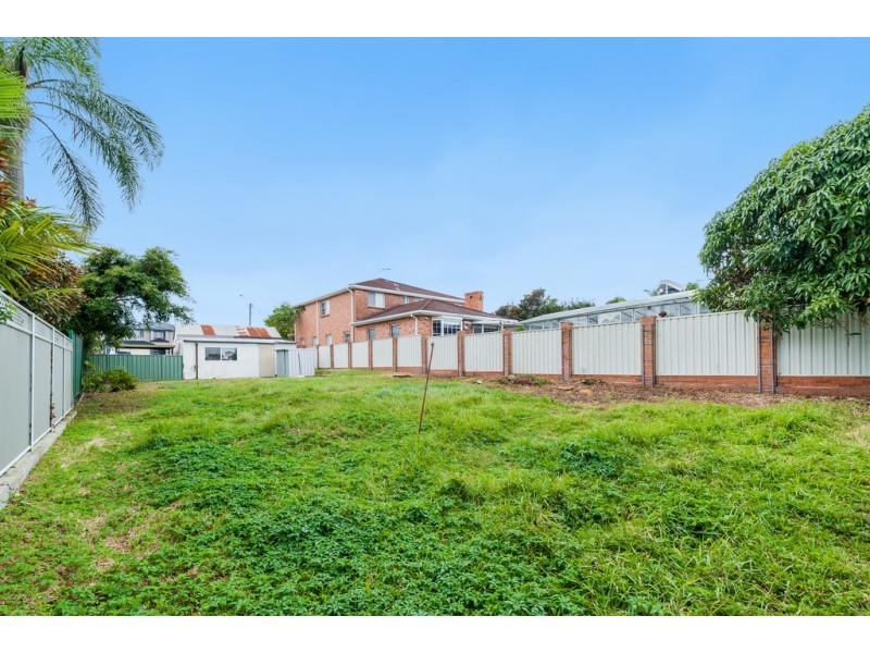 203 Franklin Street, Chifley NSW 2036
