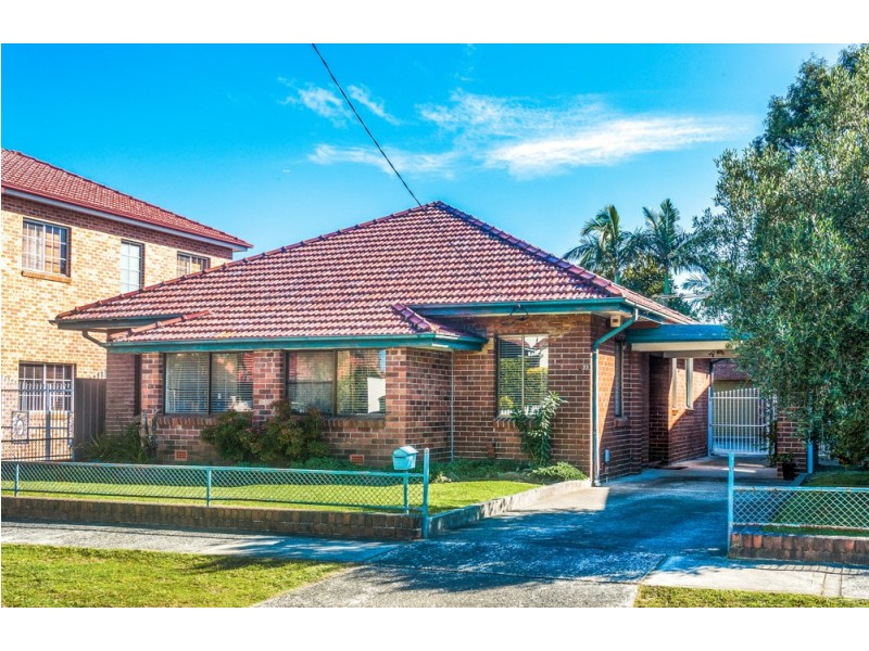 22 Monash Gardens, Pagewood NSW 2035