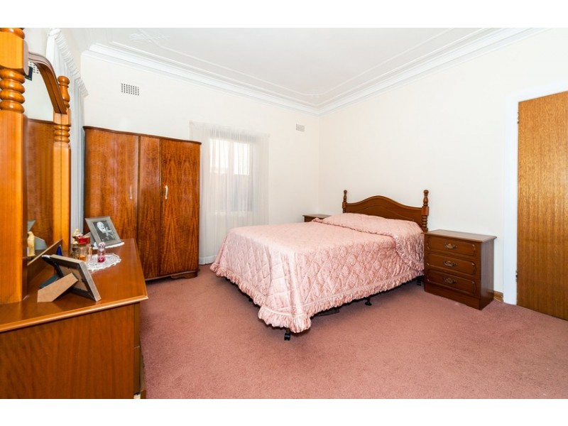 22 Monash Gardens, Pagewood NSW 2035