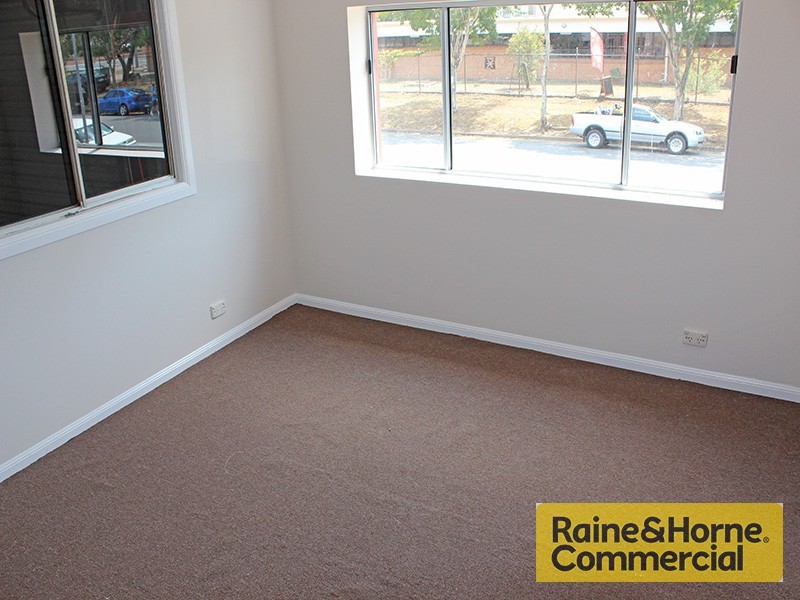 2/4 Lathe Street, Virginia QLD 4014