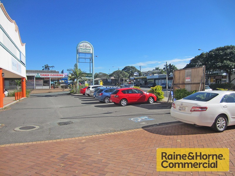 2/240 Stafford Road, Stafford QLD 4053