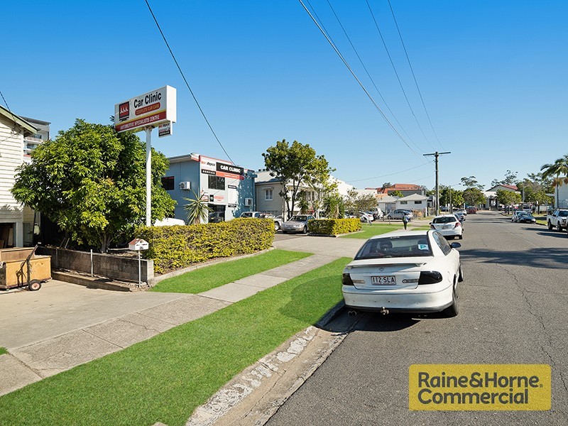 15 Wood Street, Nundah QLD 4012