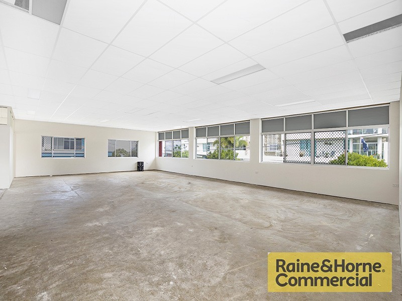 50 Hornibrook Esplanade, Clontarf QLD 4019