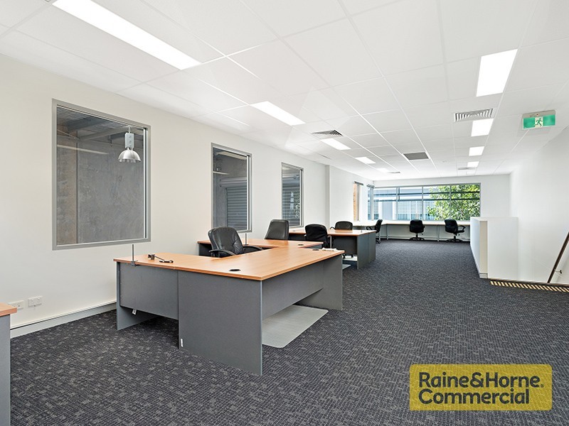 6and7/21-23 Flinders Parade, North Lakes QLD 4509