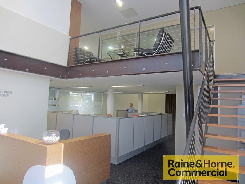 8/9 Longland Street, Newstead QLD 4006