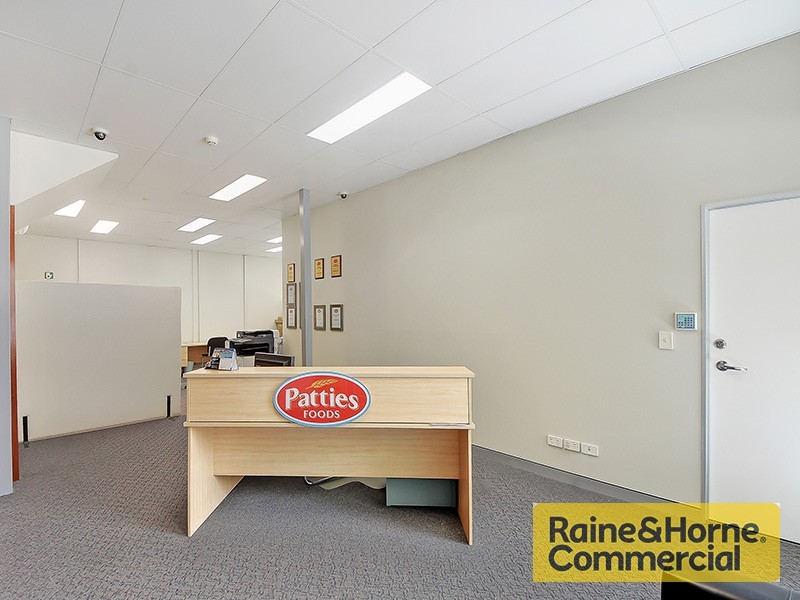 18/10 Depot Street, Banyo QLD 4014