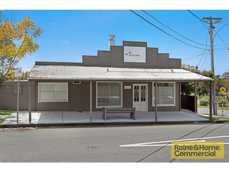 1 Daisy Street, Grange QLD 4051