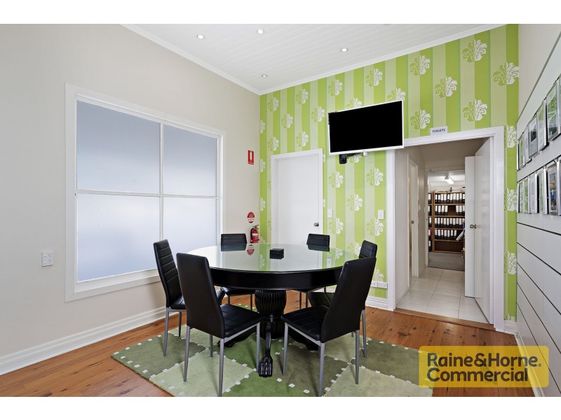 1 Daisy Street, Grange QLD 4051