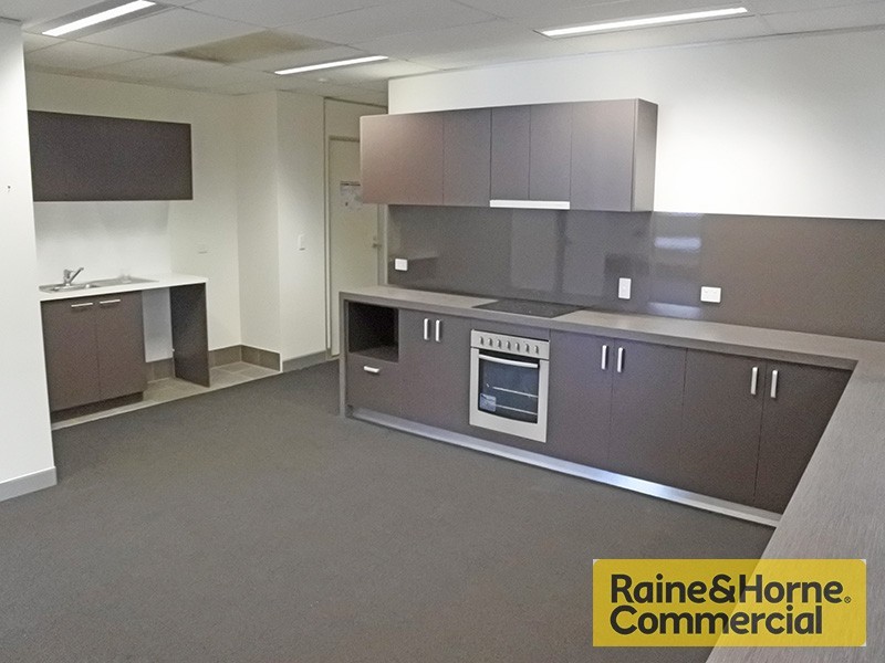 97 Castlemaine Street, Milton QLD 4064