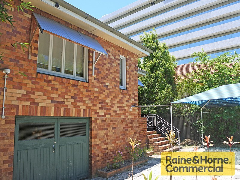 37 Hudson Road, Albion QLD 4010