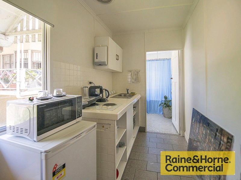 89 Enoggera Terrace, Paddington QLD 4064