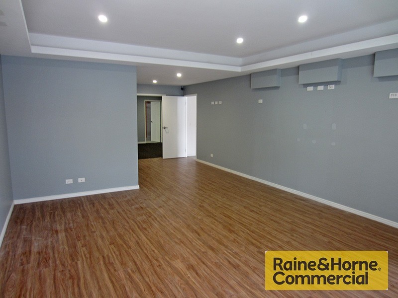 5/1-3 Business Drive, Narangba QLD 4504