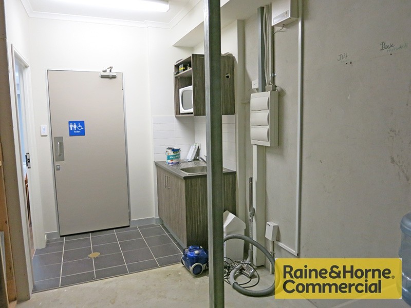 5/1-3 Business Drive, Narangba QLD 4504