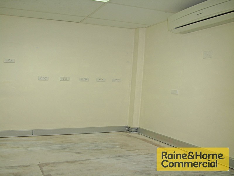 Suite 04,34 Coonan Street, Indooroopilly QLD 4068