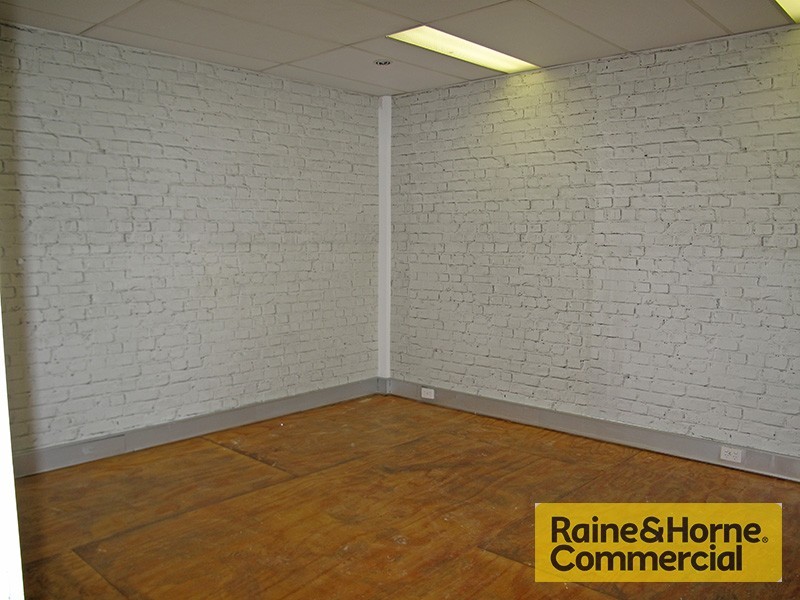 Suite 04,34 Coonan Street, Indooroopilly QLD 4068