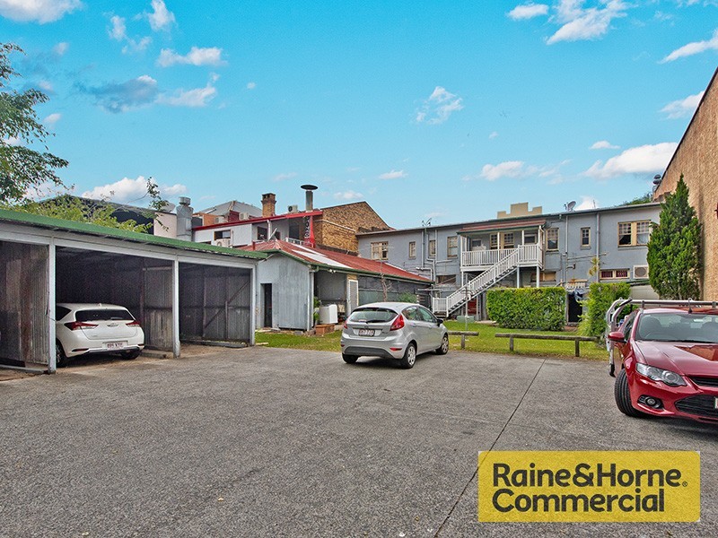 336 Sandgate Road, Albion QLD 4010