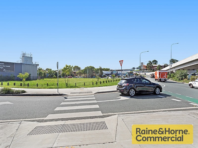 110-124 Gympie and 8-12 Brookfield Roads, Kedron QLD 4031
