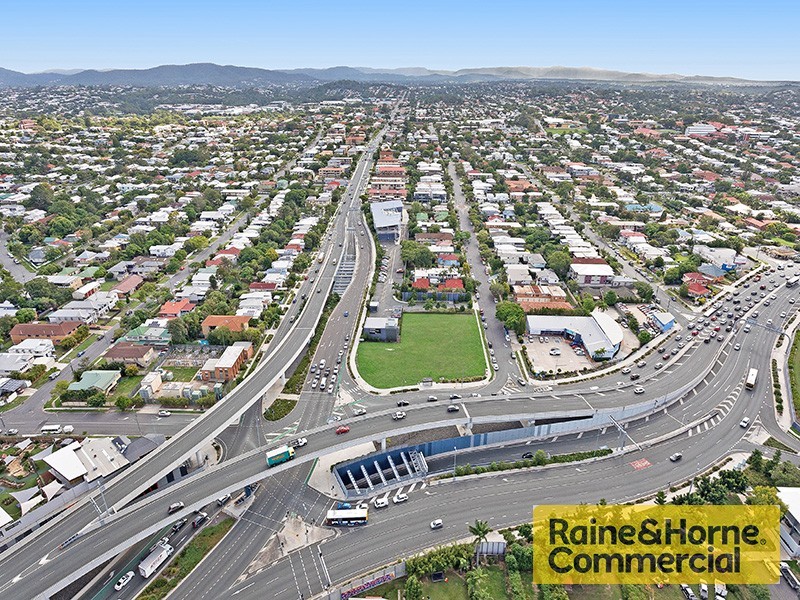 110-124 Gympie and 8-12 Brookfield Roads, Kedron QLD 4031