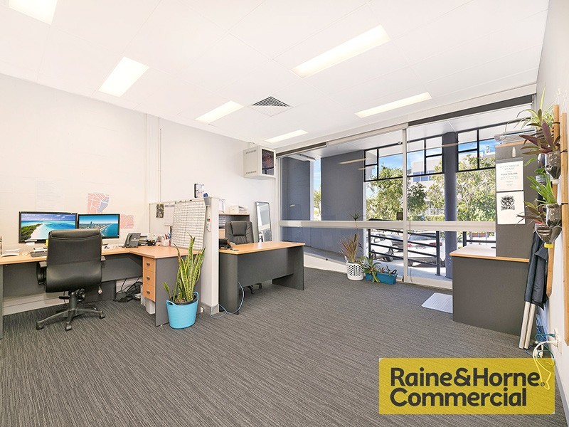 209 Days Road, Grange QLD 4051