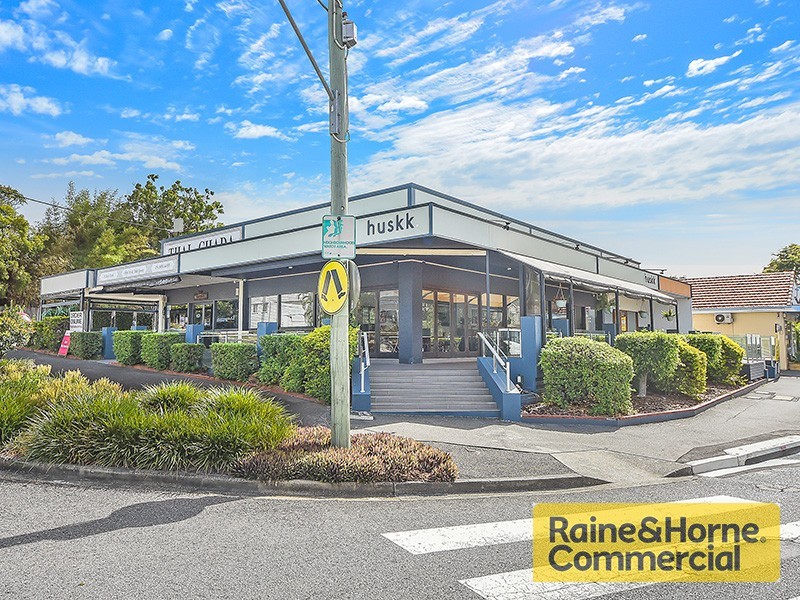 4/8 Days Road, Grange QLD 4051