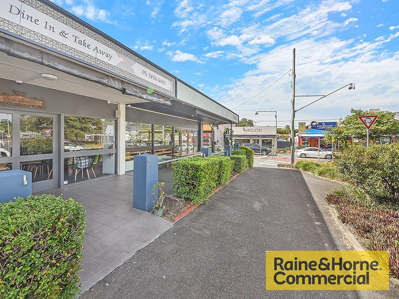 4/8 Days Road, Grange QLD 4051