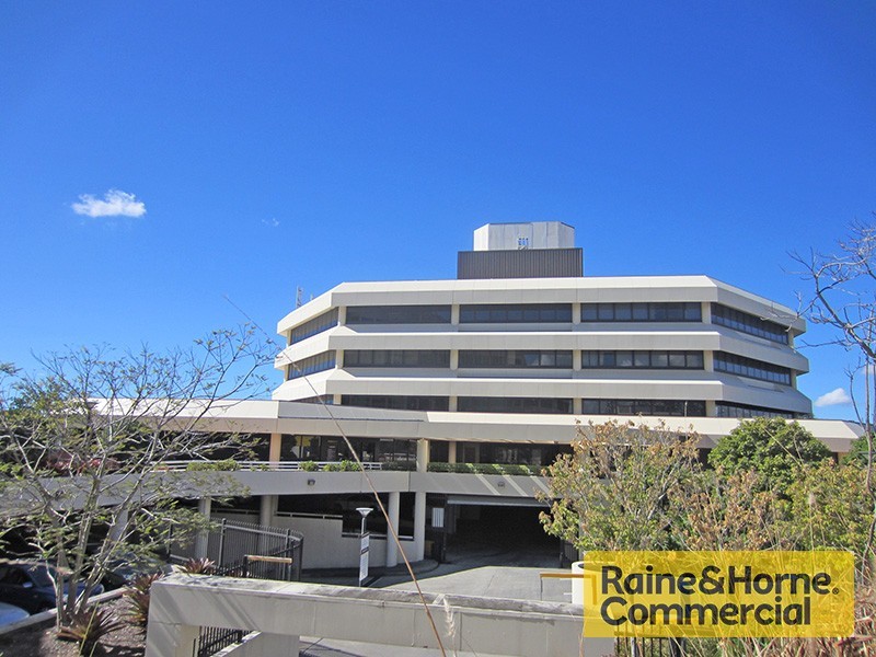 1304/18 Banfield Street, Chermside QLD 4032