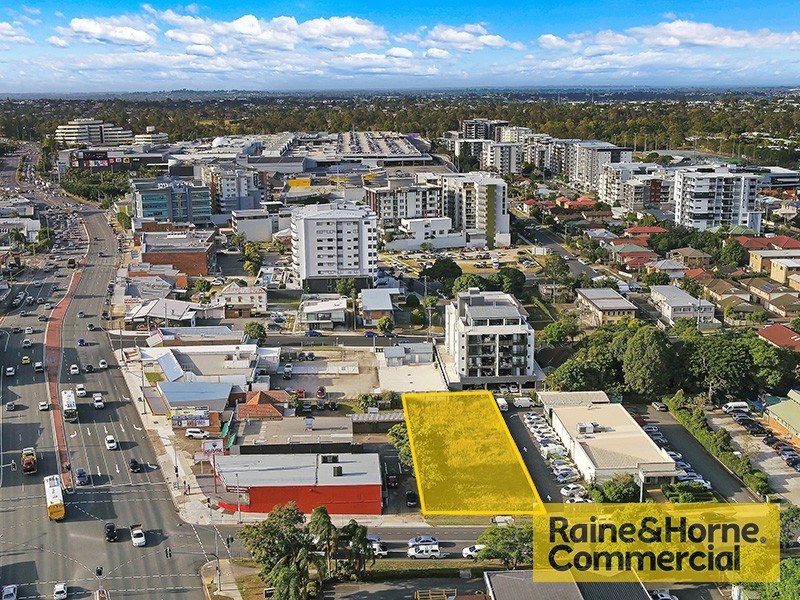 8 Kuran Street, Chermside QLD 4032