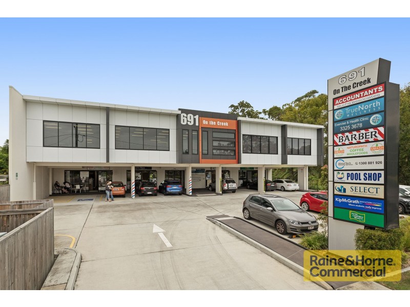 7and9/691 Albany Creek Road, Albany Creek QLD 4035