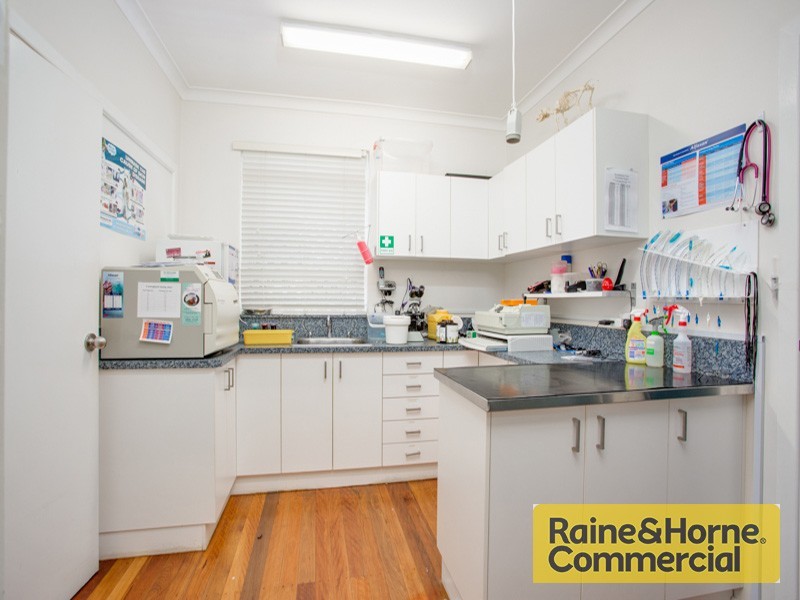 7 Third Avenue, Sandgate QLD 4017