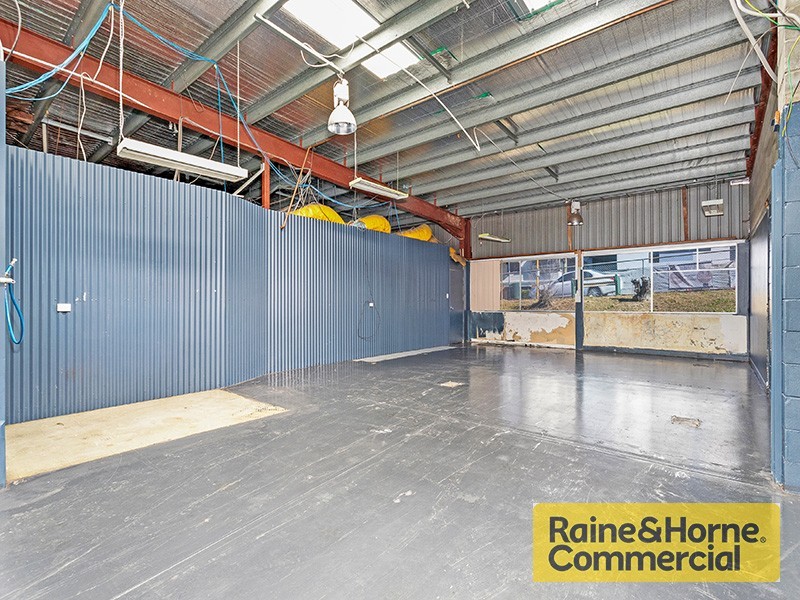 25 Frodsham Street, Albion QLD 4010