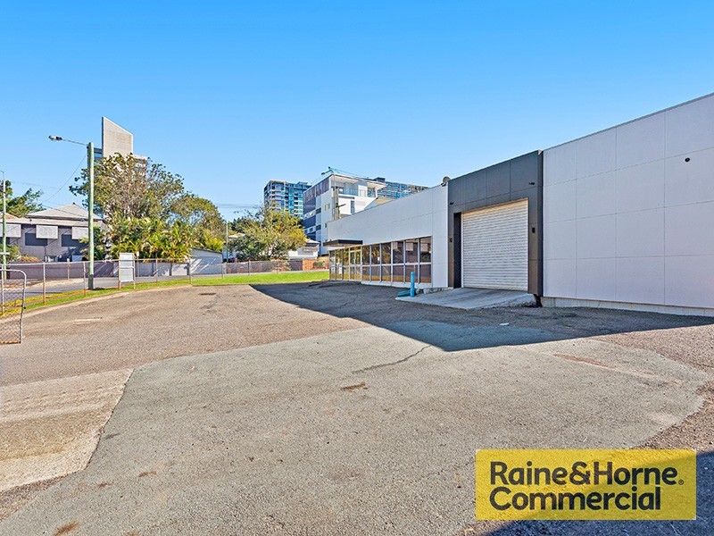 25 Frodsham Street, Albion QLD 4010