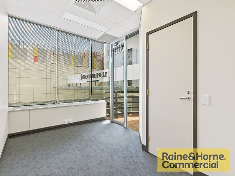 80 Stamford Road, Indooroopilly QLD 4068