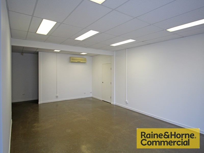 2/33 Kremzow Road, Brendale QLD 4500