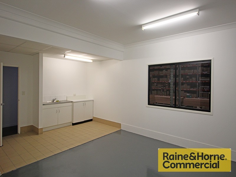 2/33 Kremzow Road, Brendale QLD 4500