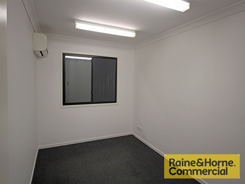 2/33 Kremzow Road, Brendale QLD 4500