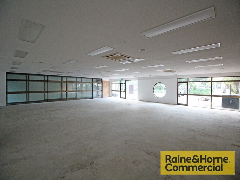 1and2/80 Loudon Street, Sandgate QLD 4017