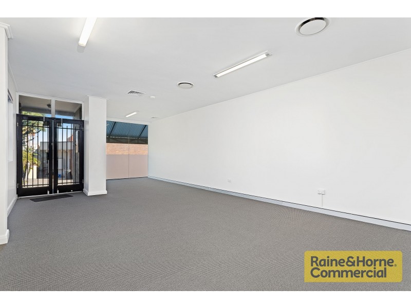 2/4 Anstey Street, Albion QLD 4010