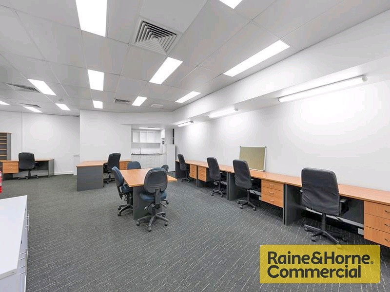 6 Heussler Terrace, Milton QLD 4064