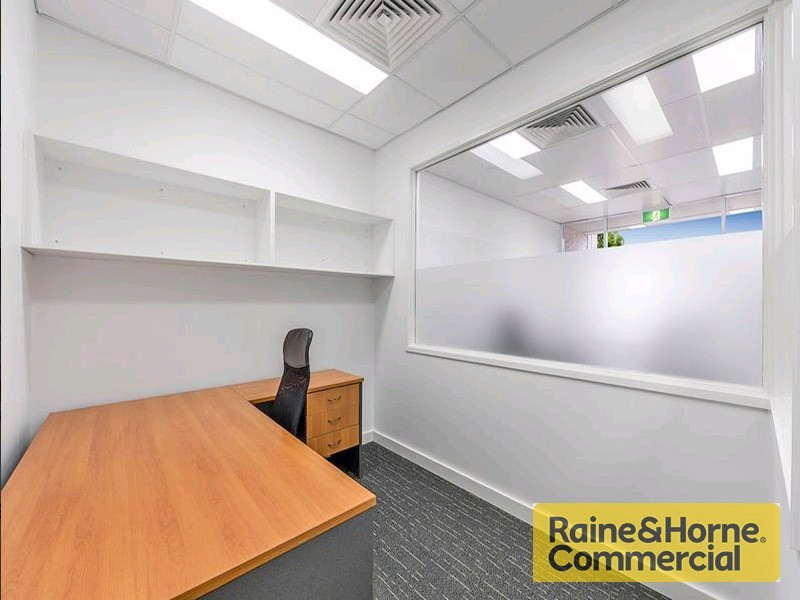 6 Heussler Terrace, Milton QLD 4064