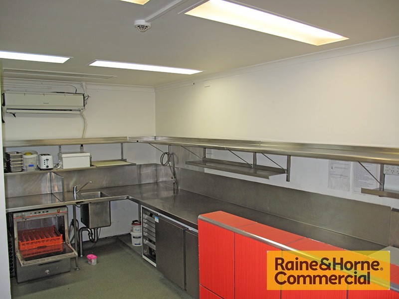 2/34 Coonan Street, Indooroopilly QLD 4068