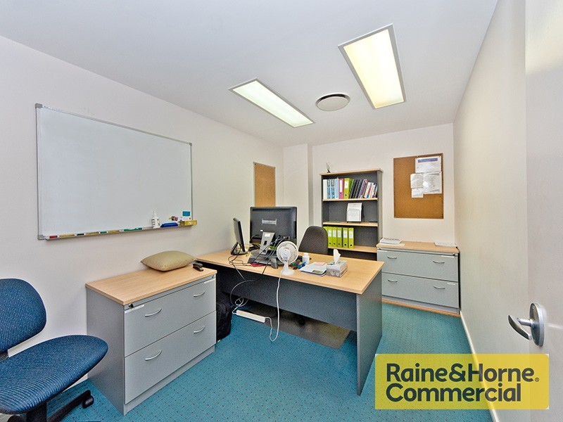 3 Frinton Street, Southport QLD 4215